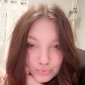 Meet your Posher, Laci